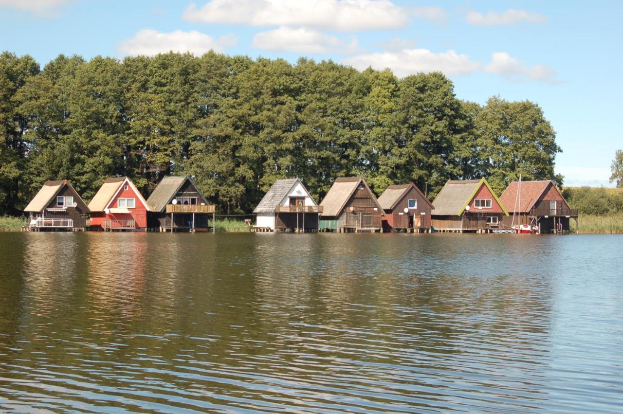 Loggiahaus Am Schloss, 5 Ferienwohnungen, Teils Mit Schloss- Und Seeblick Rheinsberg Exterior foto